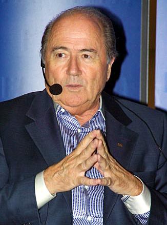Joseph S. Blatter - FIFA Präsident. Acqua-Talk, Zürich. 29. August 2004.